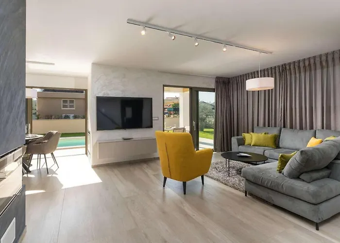 Elena * Πόρετς