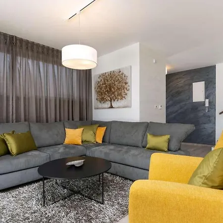 בית נופש Elena