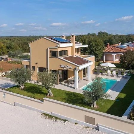 Elena Holiday home Porec