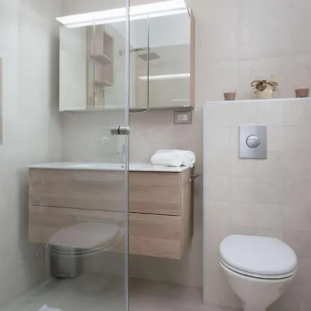 Elena Holiday home Porec