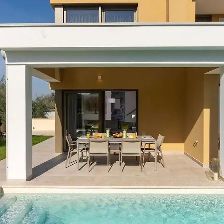 Elena Holiday home Porec